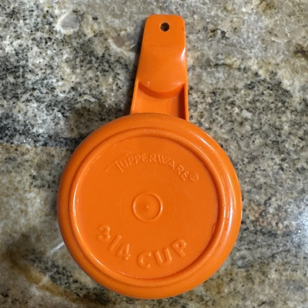 TUPPERWARE Orange 3/4 Cup Measuring Cup Replacement Vintage‎